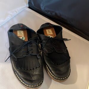 Ellen Degeneres ED Love kilty oxfords